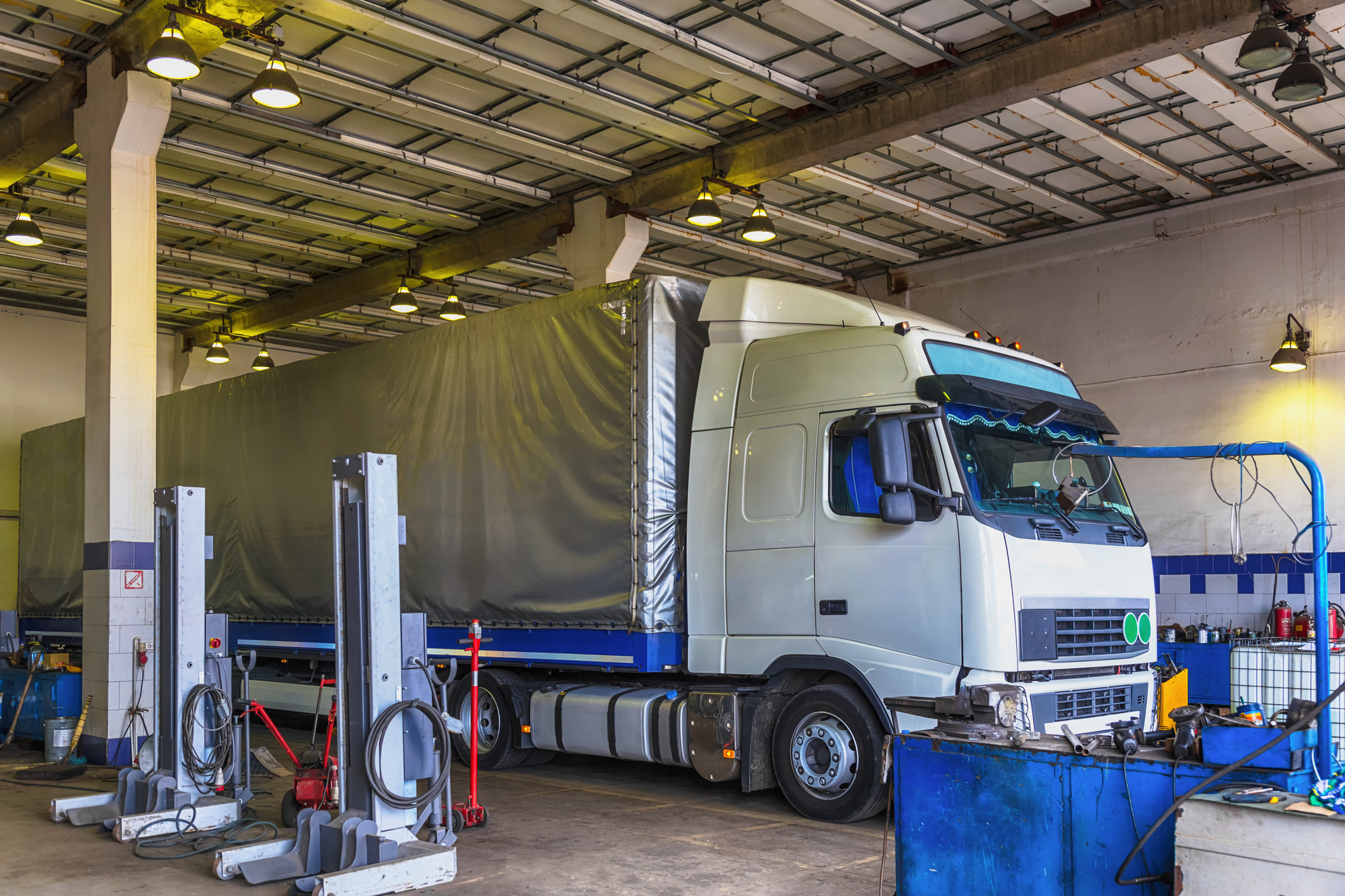 trucking fleet maintenance